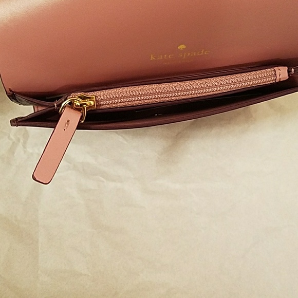 Kate Spade - Picture 4 of 4